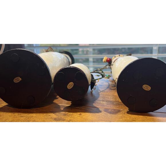 Set of 3 Holiday Winter Christmas Table top Decorative Snowmen Various Sizes - Picture 3 of 12